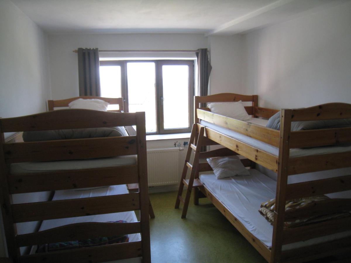 Le Fagotin - Youth Hostel Стумон Екстериор снимка
