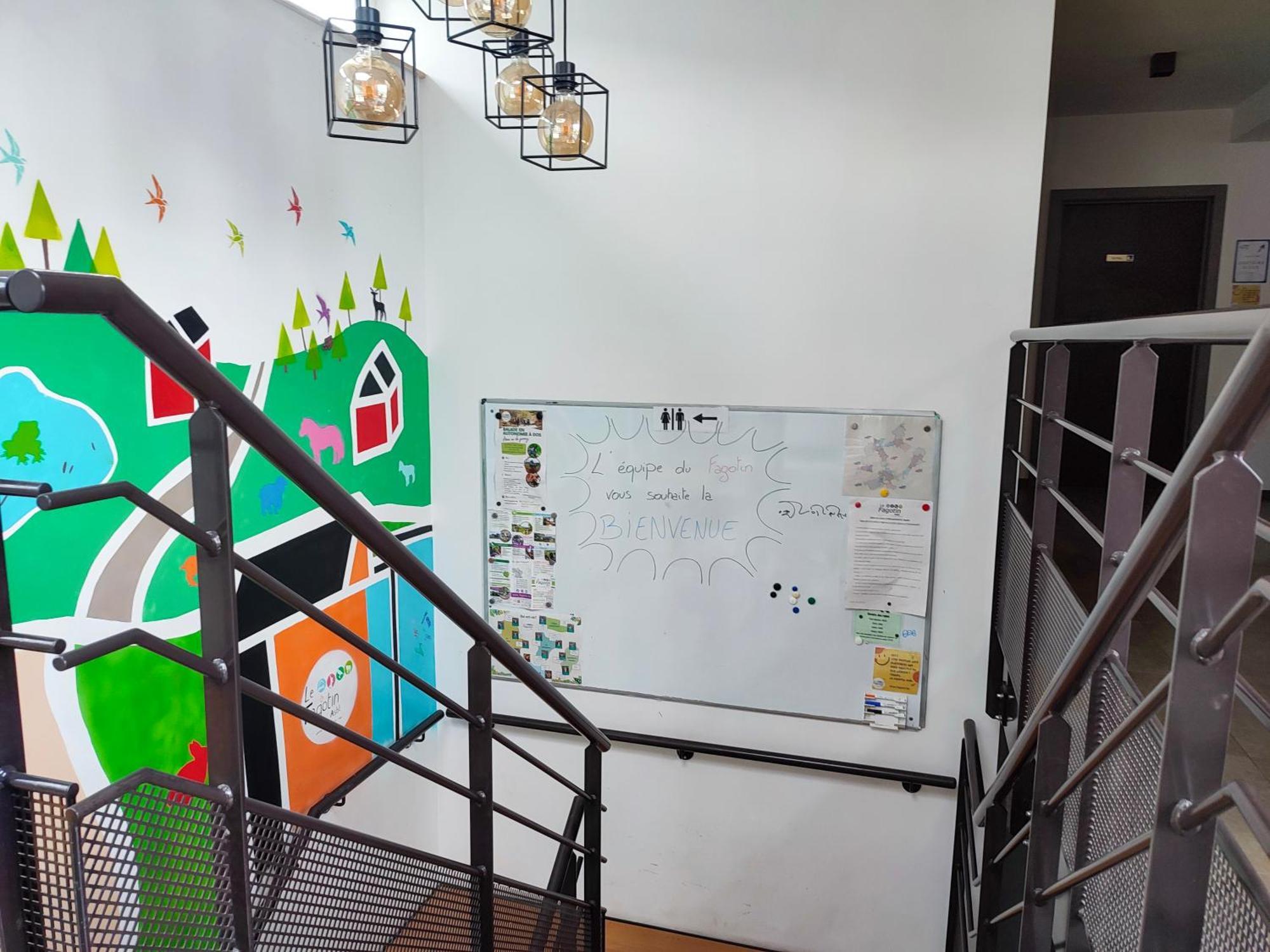 Le Fagotin - Youth Hostel Стумон Екстериор снимка