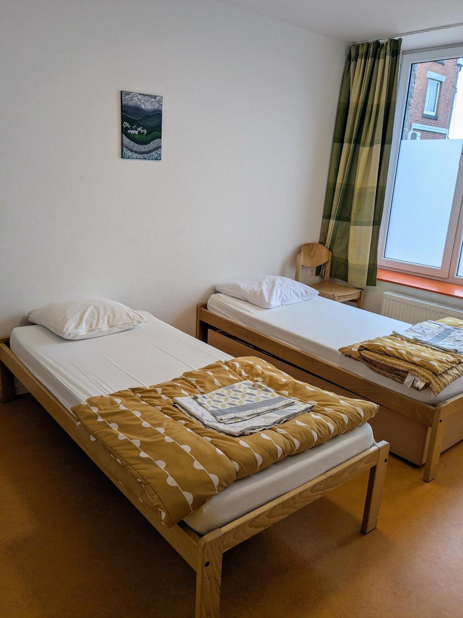 Le Fagotin - Youth Hostel Стумон Екстериор снимка