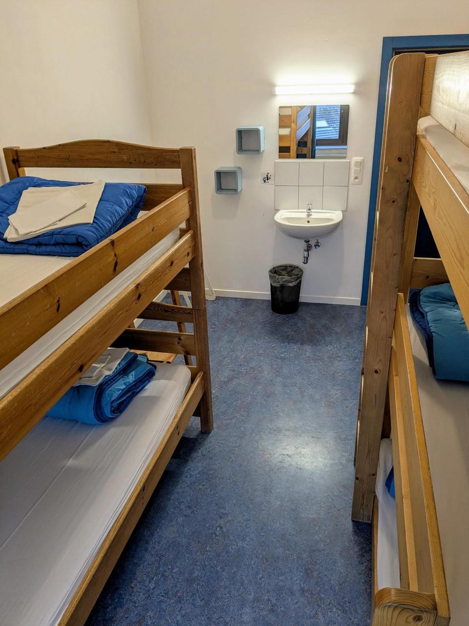 Le Fagotin - Youth Hostel Стумон Екстериор снимка