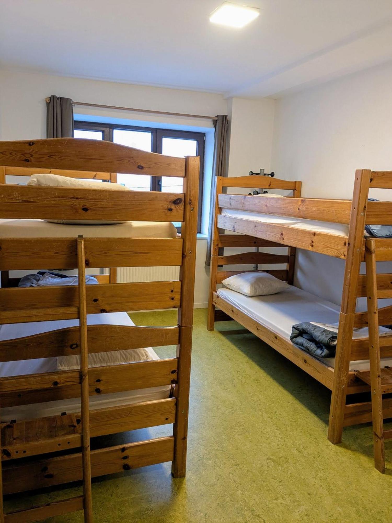 Le Fagotin - Youth Hostel Стумон Екстериор снимка