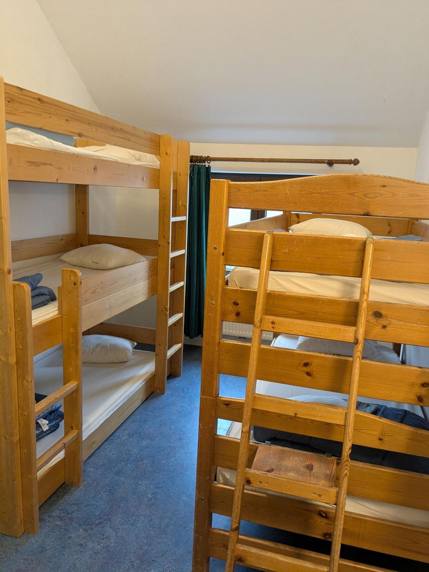 Le Fagotin - Youth Hostel Стумон Екстериор снимка